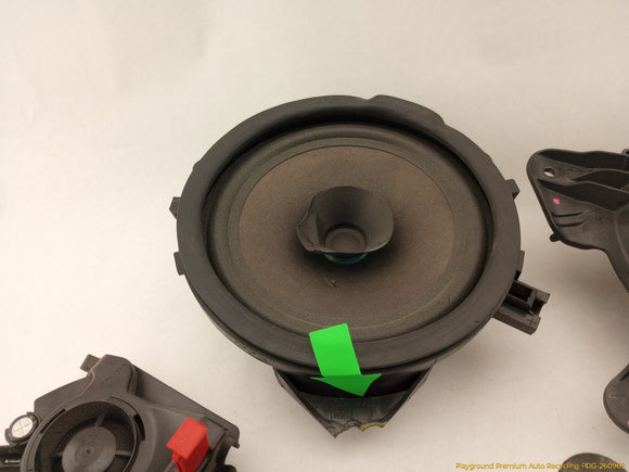 Volvo XC70 Set Of Audio Speakers