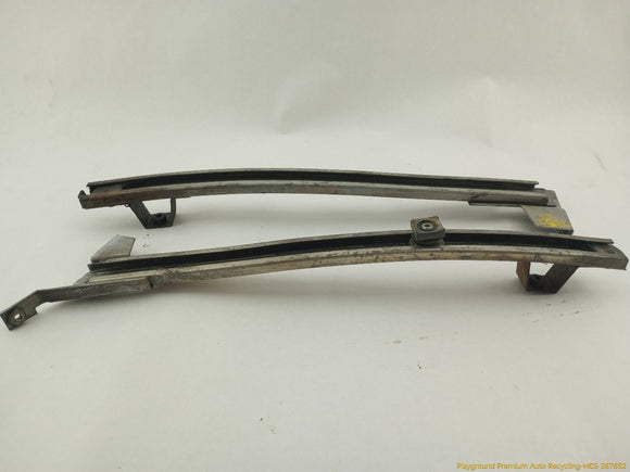 Chevrolet Corvette C3 Pair Of Front Right Door Window Glass Channels