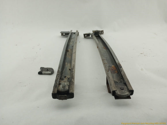 Chevrolet Corvette C3 Pair Of Front Left Door Window Glass Channels