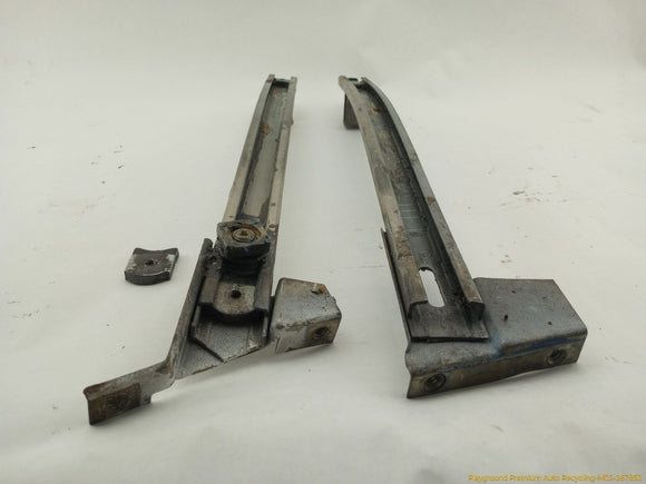 Chevrolet Corvette C3 Pair Of Front Left Door Window Glass Channels
