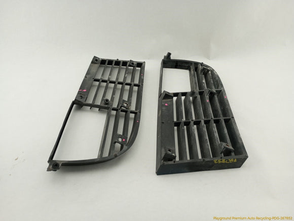 Chevrolet Corvette C3 Pair Of Front Grilles