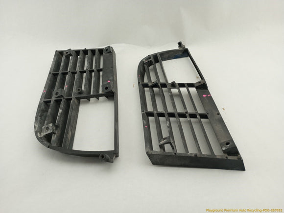 Chevrolet Corvette C3 Pair Of Front Grilles