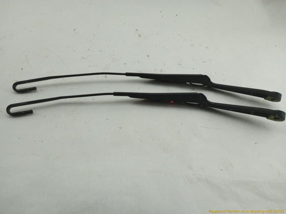 Mercedes SLK320 Pair Of Windshield Wiper Arms