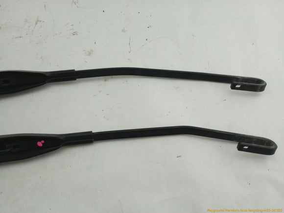 Mercedes SLK320 Pair Of Windshield Wiper Arms