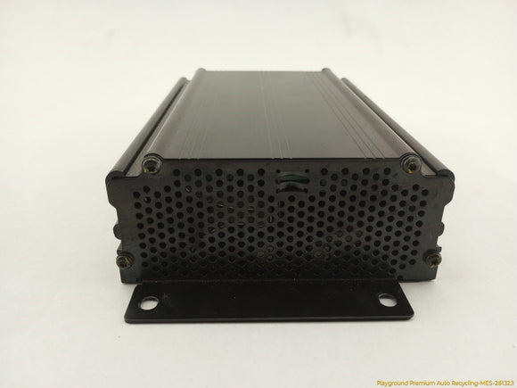 Mercedes SLK320 Audio Amplifier