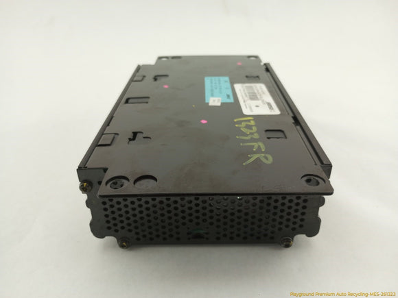 Mercedes SLK320 Audio Amplifier