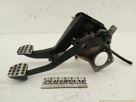 Mercedes SLK320  Clutch & Brake Pedal Assembly