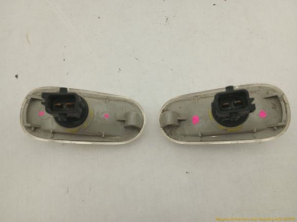 Saab 9-3 Pair Of Front Fender Side Marker Repeater Lights