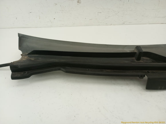 Mercedes SLK320 Cowl Vent Panel