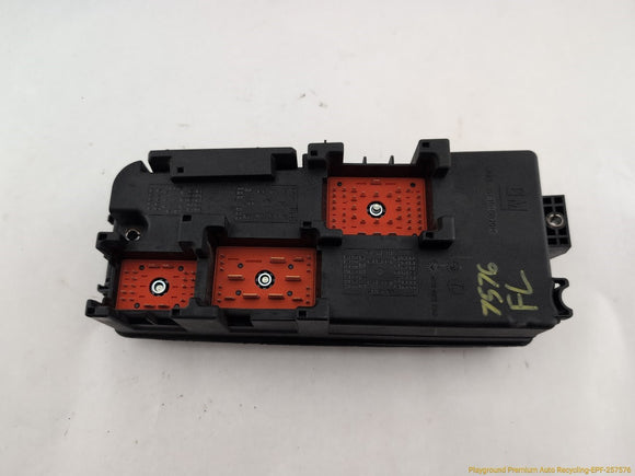 Saab 9-3 Front Left Engine Fuse Box