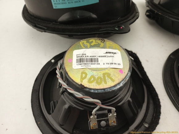 Mercedes SLK320 Set Of Audio Speakers