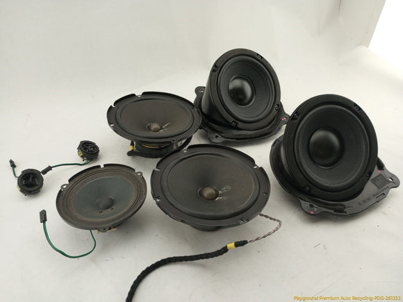 Mercedes SLK320 Set Of Audio Speakers