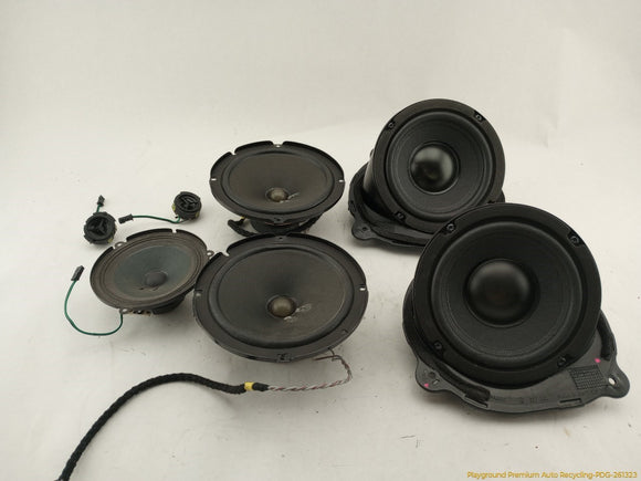 Mercedes SLK320 Set Of Audio Speakers