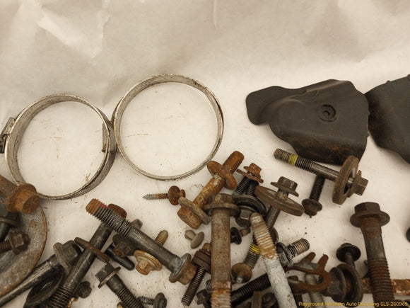 Volvo XC70 Dismantling Hardware Fasteners Bolts & Nuts