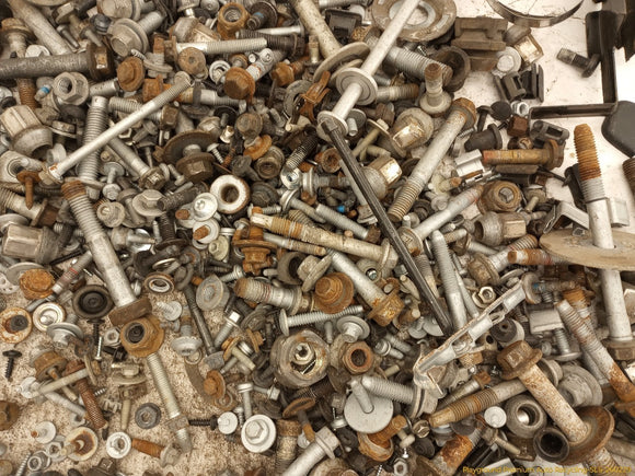 Land Rover Evoque Dismantling Hardware Fasteners Bolts & Nuts