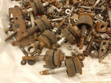 Hummer H3 Dismantling Hardware Fasteners Bolts & Nuts - 0