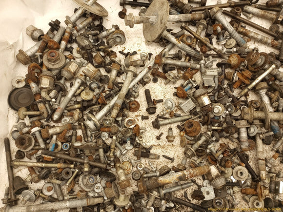 Range Rover Evoque Dismantling Hardware Fasteners Bolts & Nuts