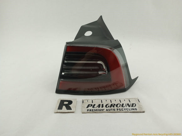 Tesla Model Y Passenger Right Outer Tail Lamp