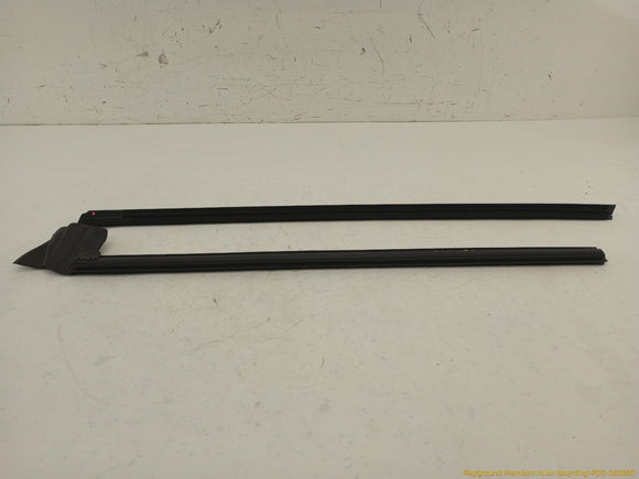 Tesla Model Y Pair Of Front Right Door Seal Belt Molding Strips