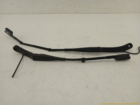 Tesla Model Y Pair Of Windshield Wiper Arms