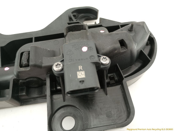 Tesla Model Y Passenger Right Front Exterior Door Handle