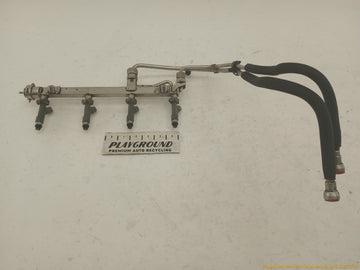 Saab 9-3 Fuel Rail With Fuel Injectors