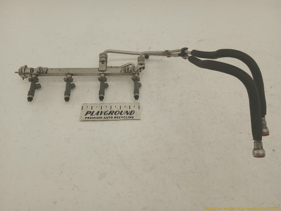 Saab 9-3 Fuel Rail With Fuel Injectors