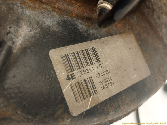 BMW 325CI Passenger Right Rear Spindle Knuckle Hub