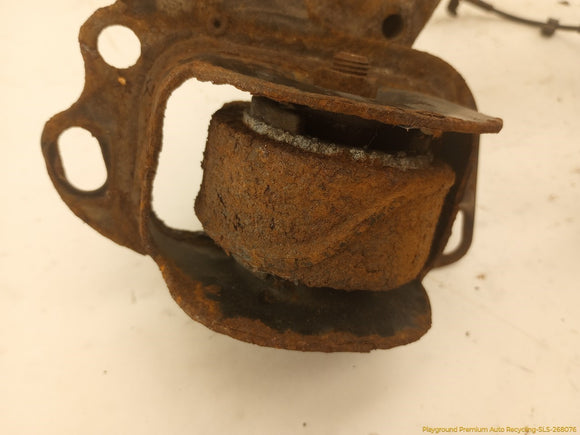 BMW 325CI Driver Left Rear Spindle Knuckle Hub