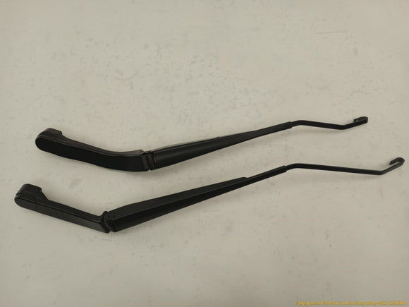 Land Rover Discovery Sport Pair Of Windshield Wiper Arms