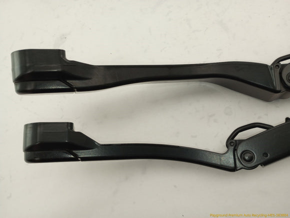 Land Rover Discovery Sport Pair Of Windshield Wiper Arms