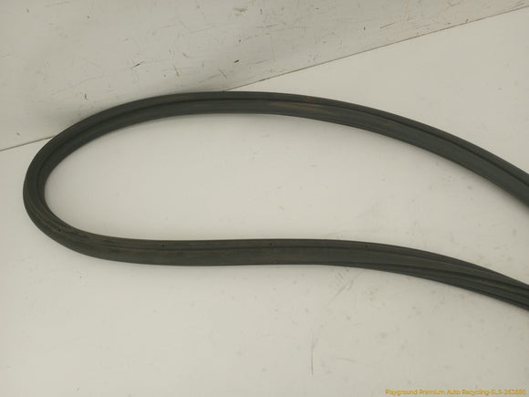 Tesla Model Y Liftgate Seal Weatherstrip