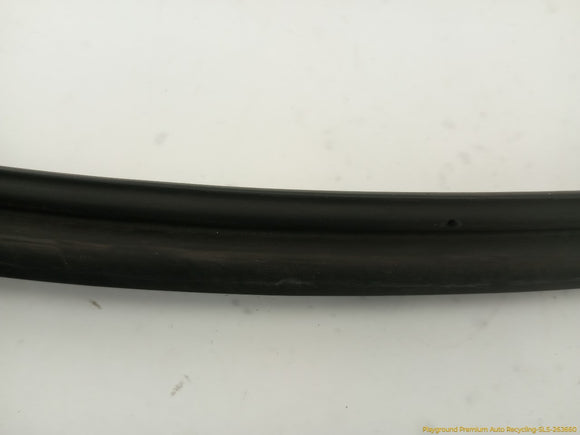 Tesla Model Y Liftgate Seal Weatherstrip