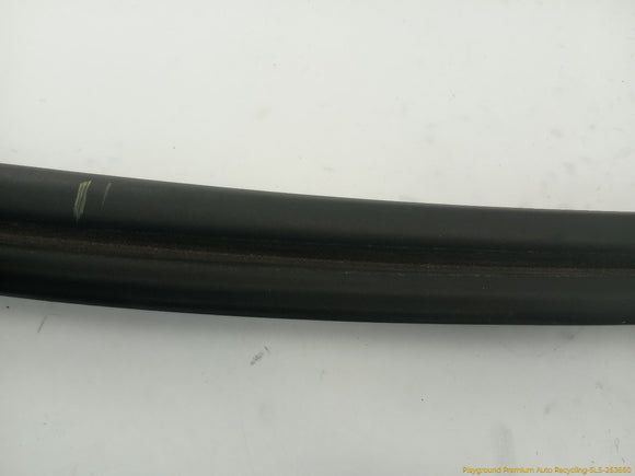 Tesla Model Y Liftgate Seal Weatherstrip