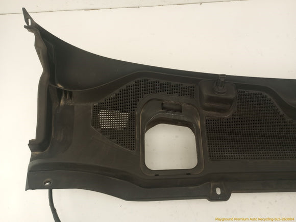 Land Rover Discovery Sport Cowl Vent Panel