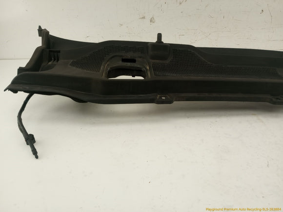 Land Rover Discovery Sport Cowl Vent Panel
