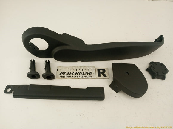 Saab 9-3 Front Right Lower Seat Trim Set