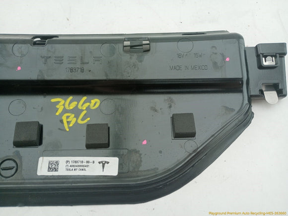 Tesla Model Y Third Brake Lamp