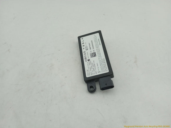 Tesla Model Y Rear Bluetooth Low Energy Antenna Module