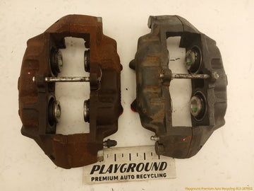 Chevrolet Corvette C3 Pair Of Front Brake Calipers