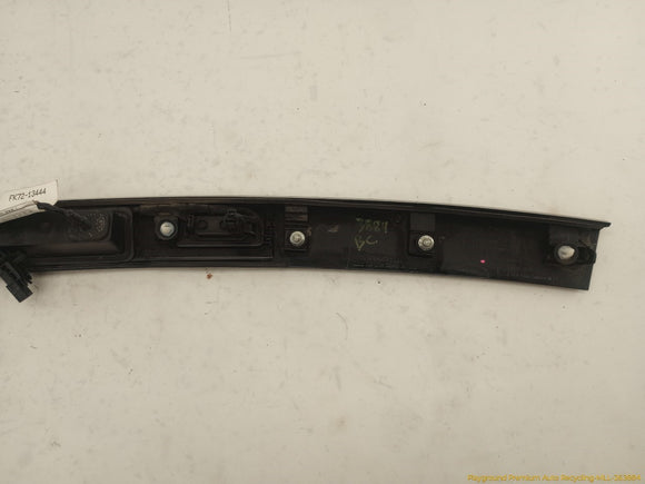 Land Rover Discovery Sport Tailgate License Plate Lamp Trim & Switch