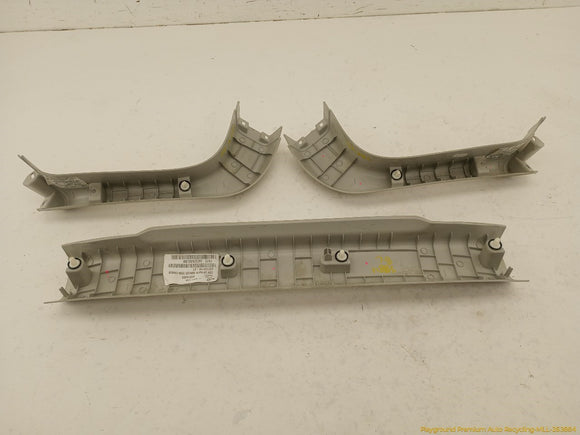 Land Rover Discovery Sport Upper Tailgate Trim Set
