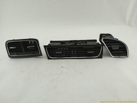 Audi S5 Set Of Dash Air Vents - 0