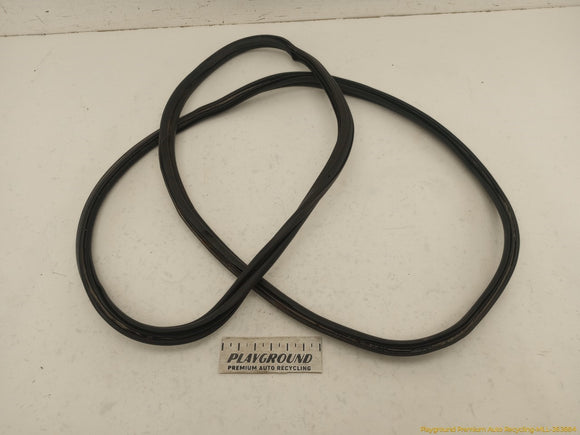 Land Rover Discovery Sport Liftgate Body Side Seal Weatherstrip