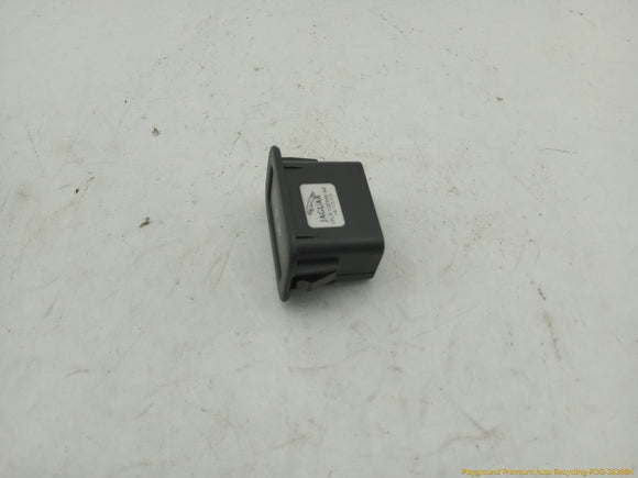 Land Rover Discovery Sport Liftgate Trunk Release Switch