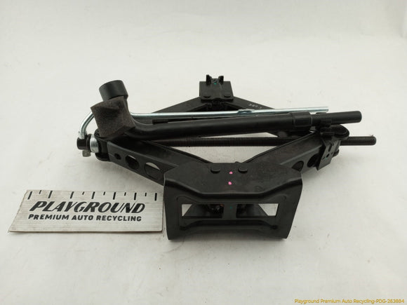 Land Rover Discovery Sport Vehicle Jack & Tools Set