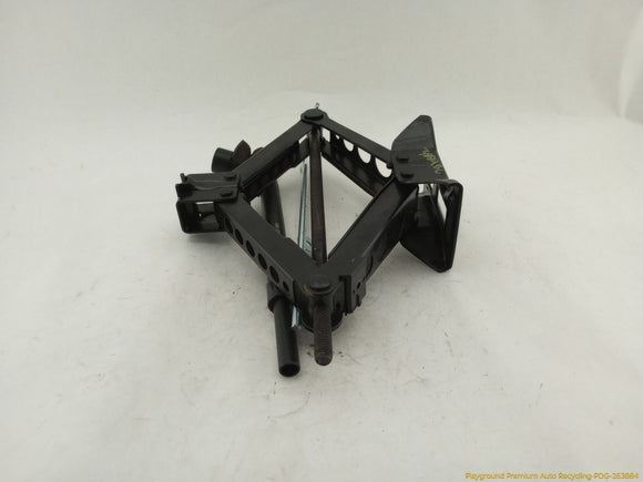 Land Rover Discovery Sport Vehicle Jack & Tools Set