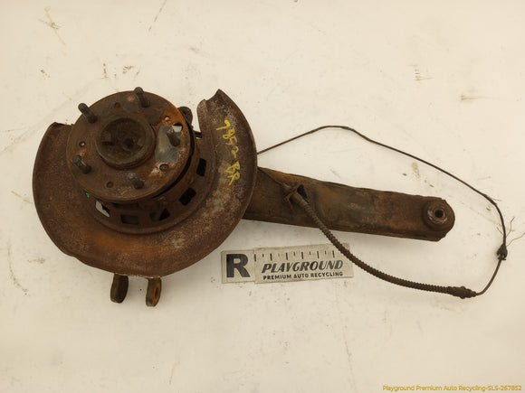 Chevrolet Corvette C3 Passenger Right Rear Spindle Knuckle Hub