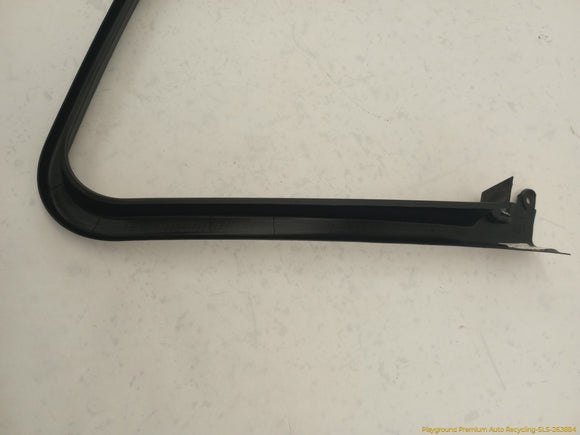 Land Rover Discovery Sport Passenger Right Front Window Frame Molding Trim