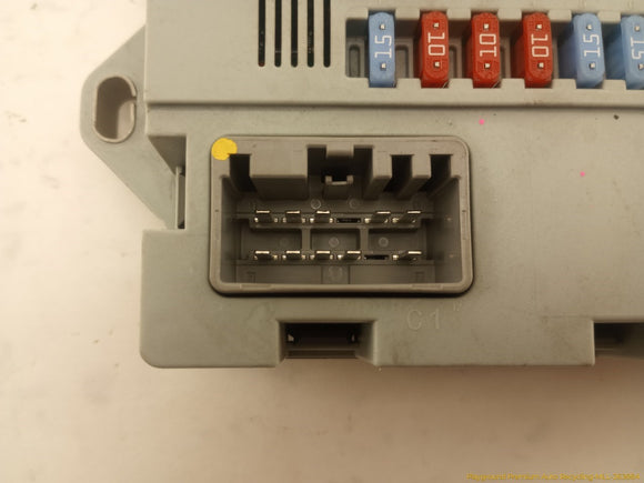 Land Rover Discovery Sport Rear Trunk Fuse Box